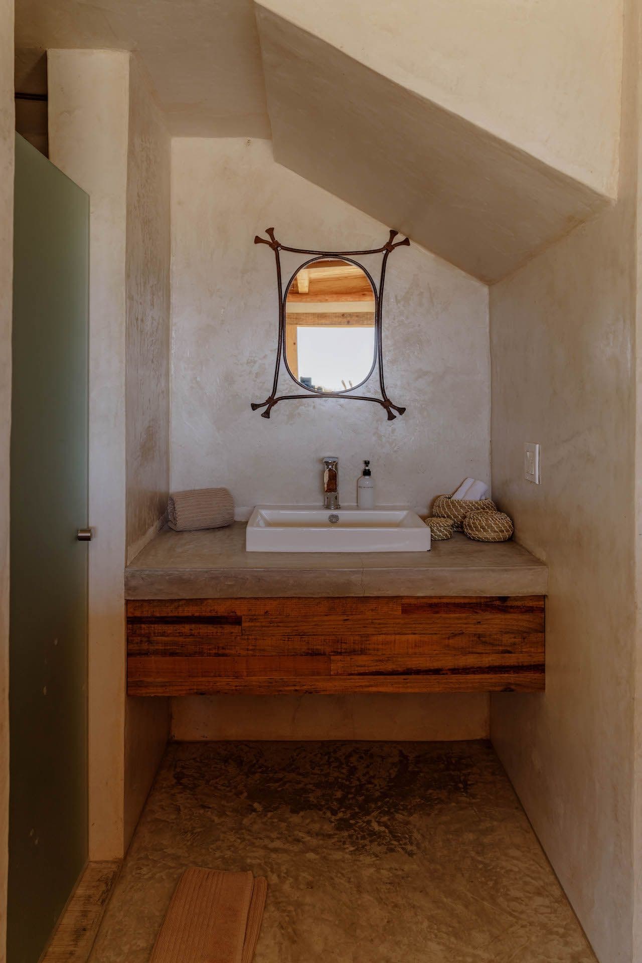 A Choza Suite at Hotel Damara